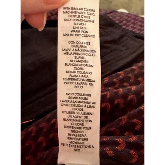 Chico’s Textured Knit Jacket Berry Red Purple Geometric Soft Stretch Size 3 - Picture 8 of 8